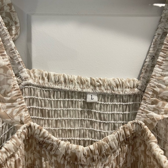 Tan Floral Maxi Dress - Picture 3 of 4